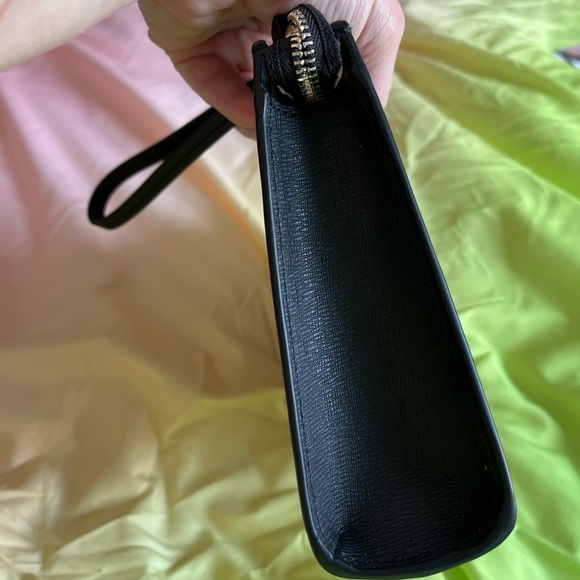 Beautiful Kate Spade PINK ROSE Wristlet - Picture 4 of 7